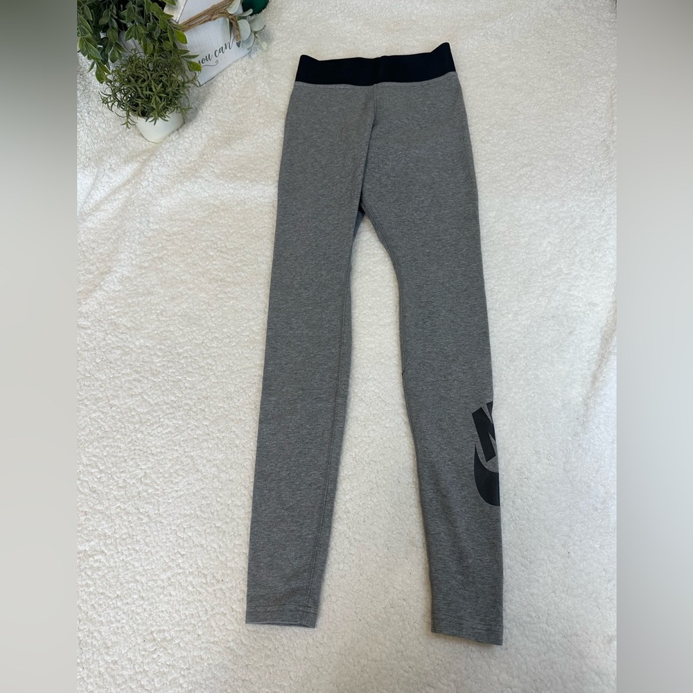 Nike leggings size XS